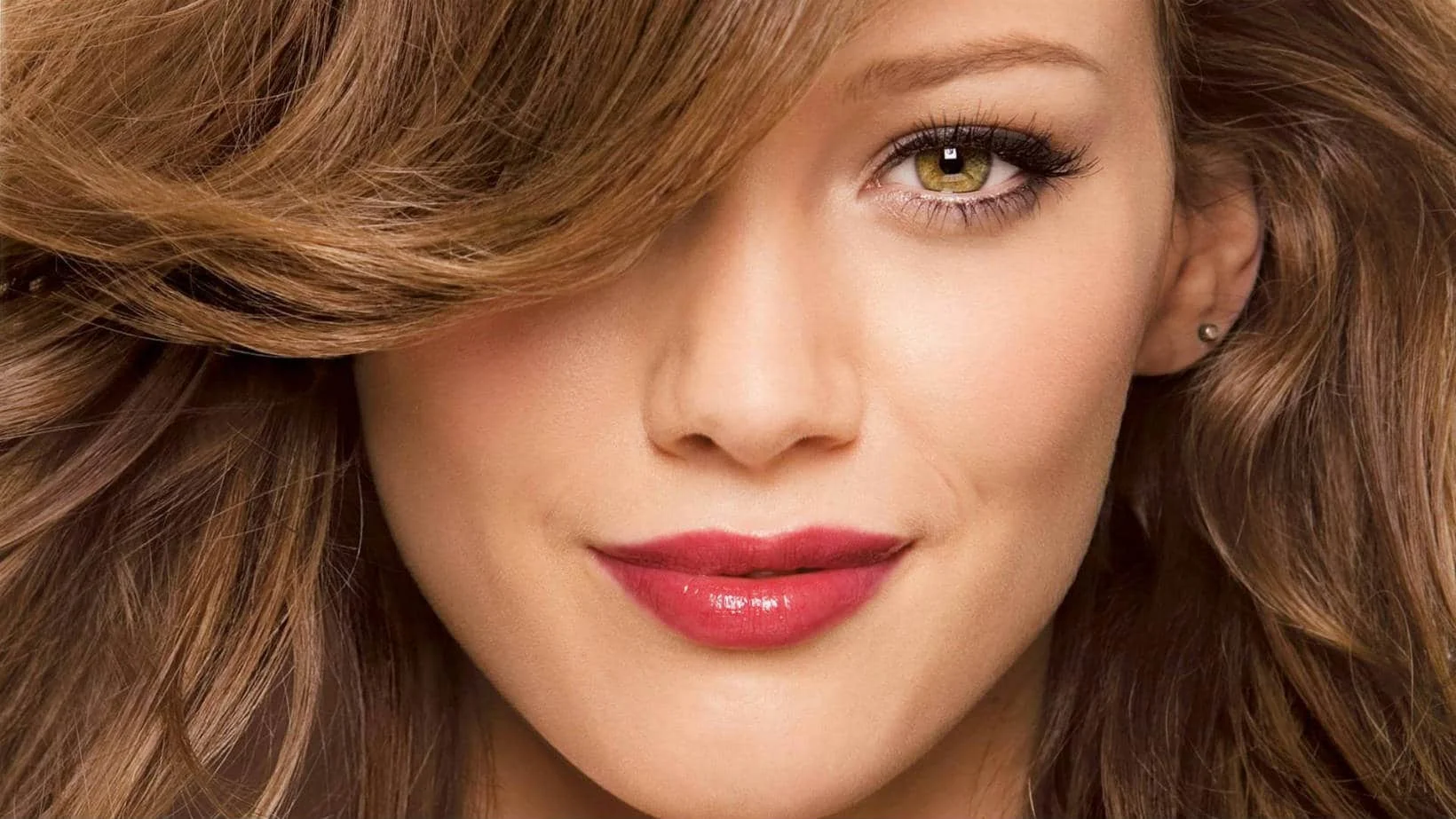 1920x1080 hilary duff gorgeous women actress beautiful face red lips HD Wallpaper 1