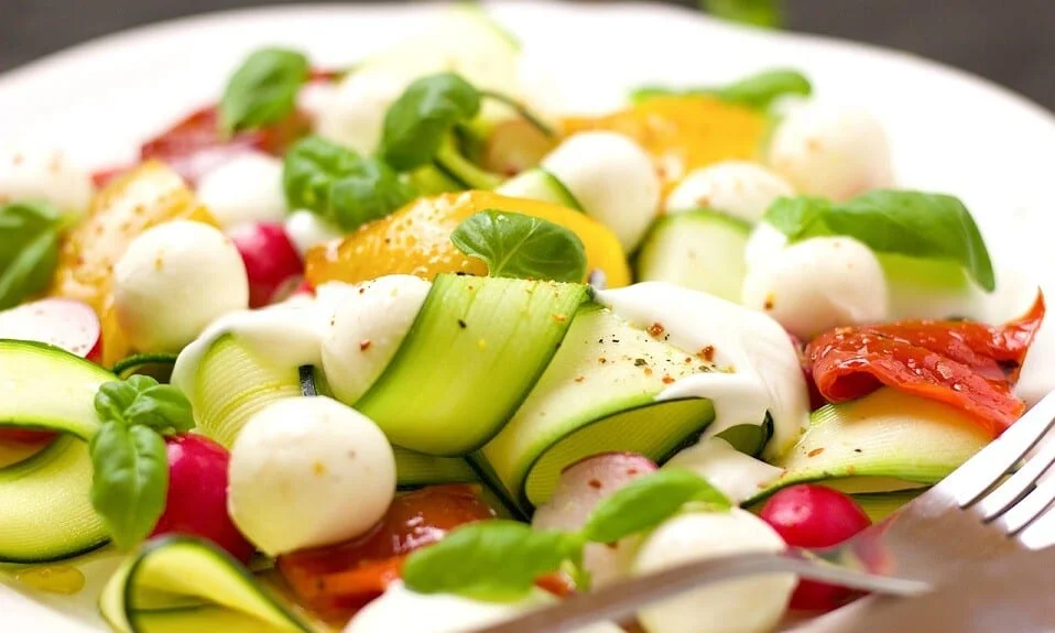 eat less to lose weight