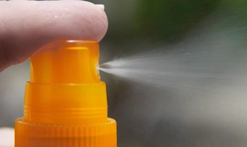 spray on sunscreen